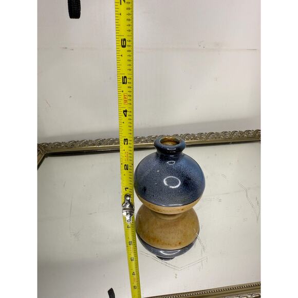 Vintage Miniature Pottery Vase - Picture 5 of 8